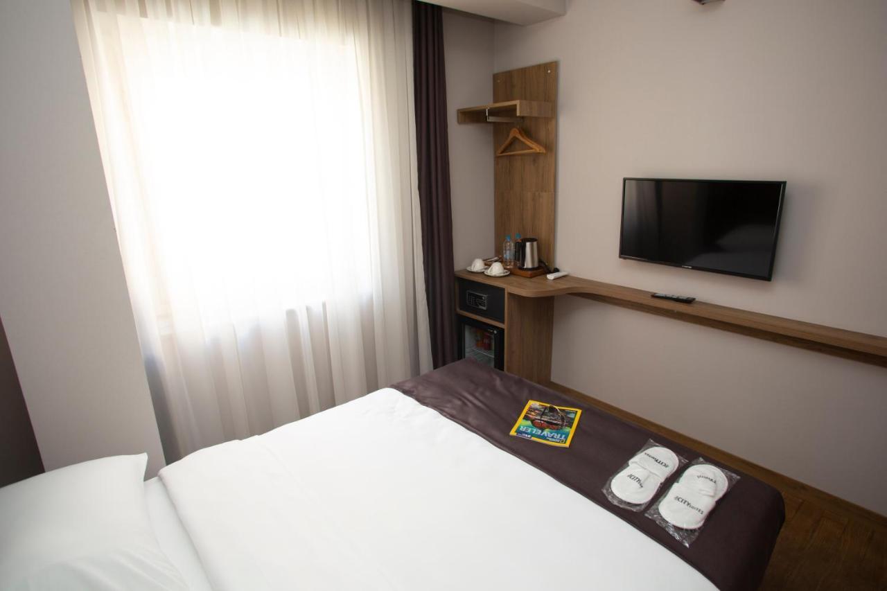 Jurnal Hotel Istanbul Exterior photo